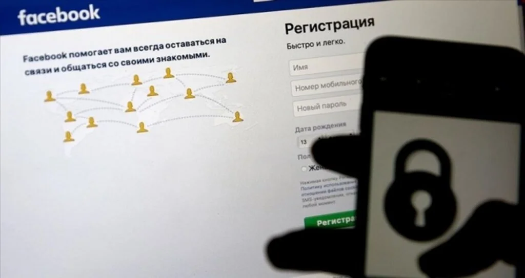 Rusya'dan Facebook ve Twitter'e para cezası