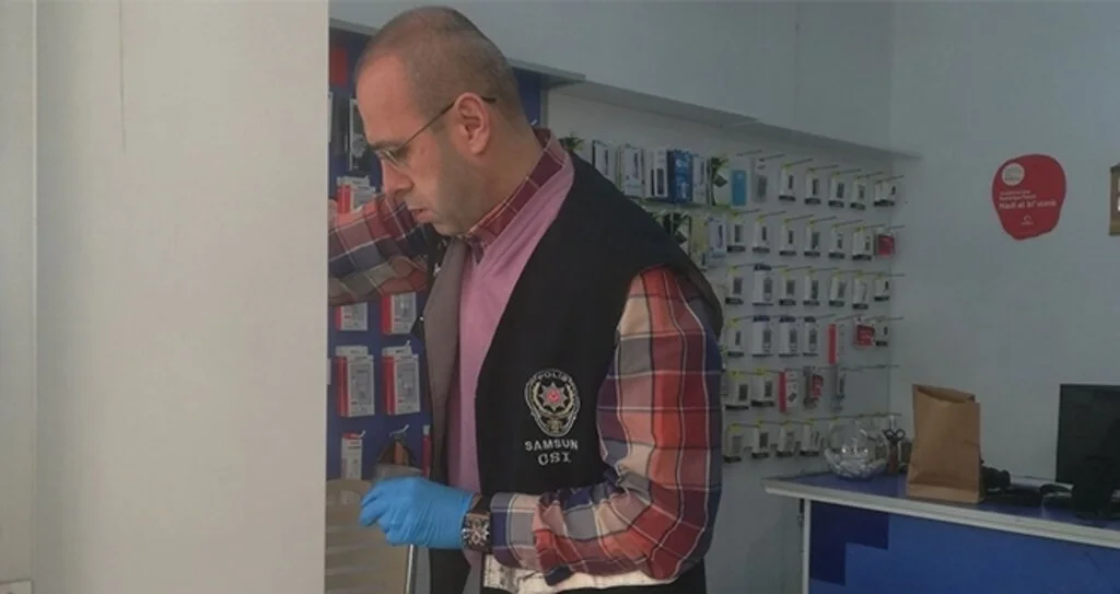 Samsun'da İş yerinden telefon hırsızlığı