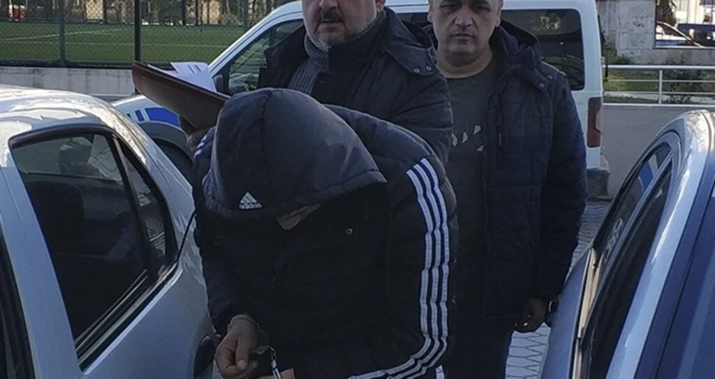 Samsun'da Kamyonet Hırsızlığına Gözaltı