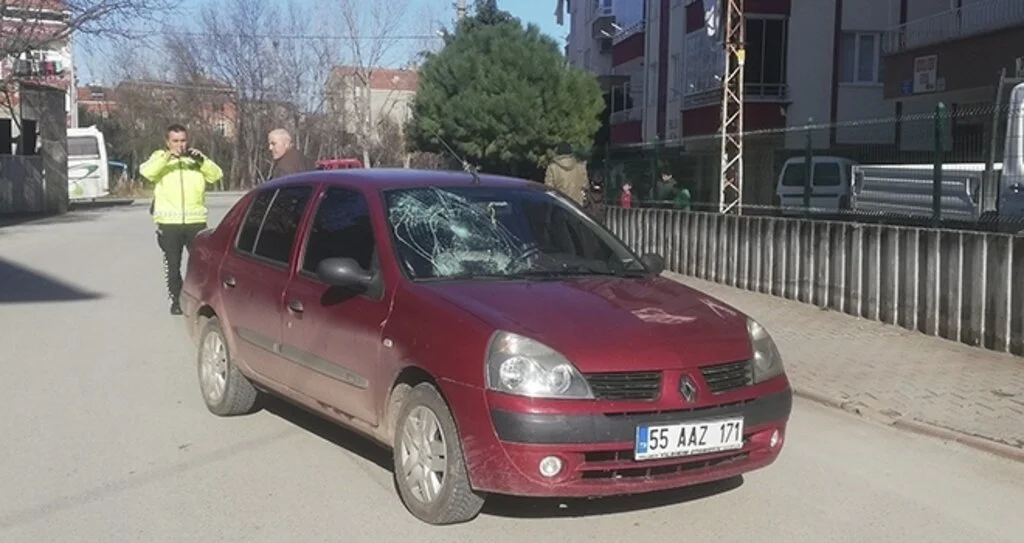 Samsun'da Otomobilin çarptığı bisikletli çocuk yaralandı