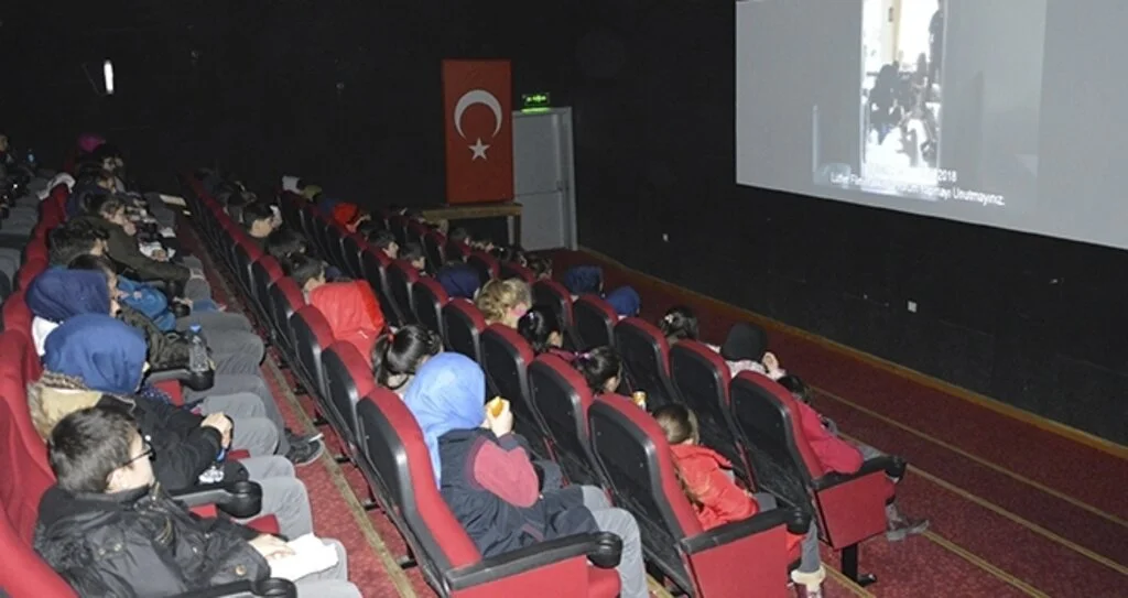 'Sinemaya gitmeyen kalmasın' projesi