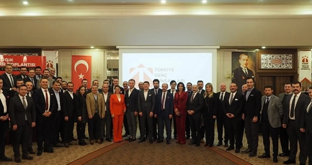 TÜGİK'li iş insanlarına Samsun'u anlattı