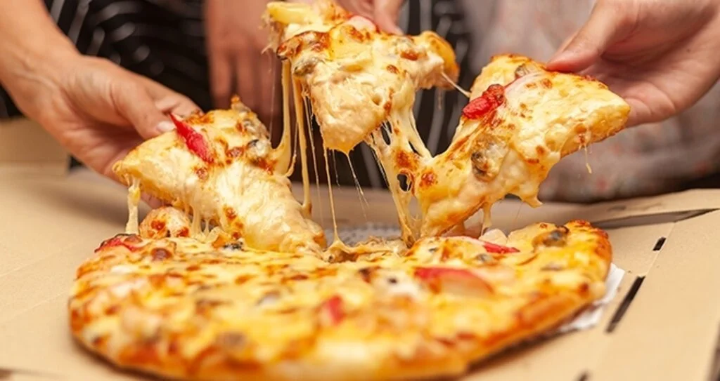 Türkler Karışık Pizzadan Vazgeçemiyor