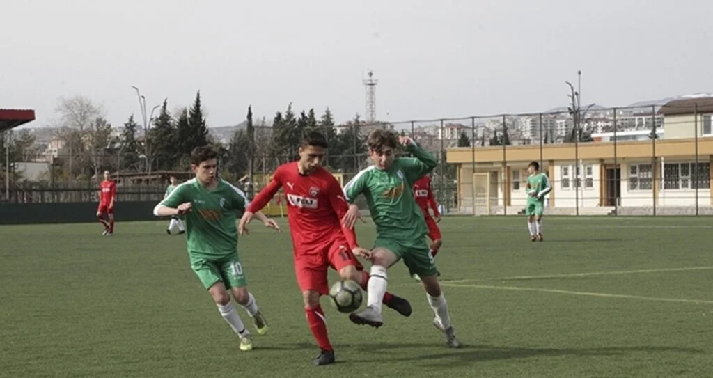 Vezirköprü Attı Karşıyaka Baktı