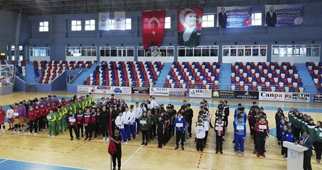 Yıldızlarda Grup Müsabakaları Başladı