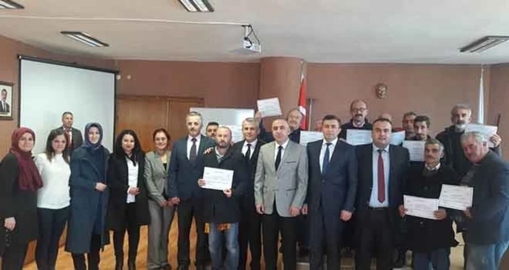 Yükümlü Kursiyerlere Sertifika Töreni