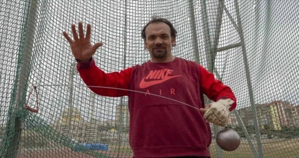 5'inci kez olimpiyata katılacak Eşref Apak, 6'ncı için de çalışacak