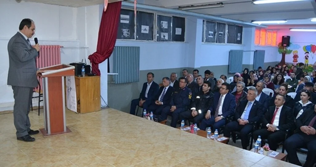 Alaçam’da Mehmet Akif Ersoy anıldı