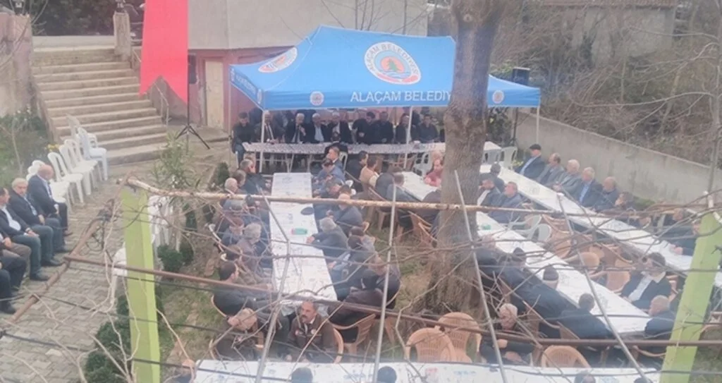 Alaçam'da Şehitlere Dua