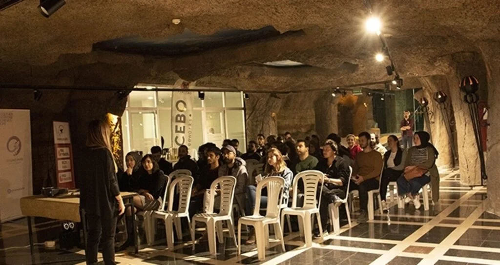 Atakum'da gençler geleceği hayal ediyor