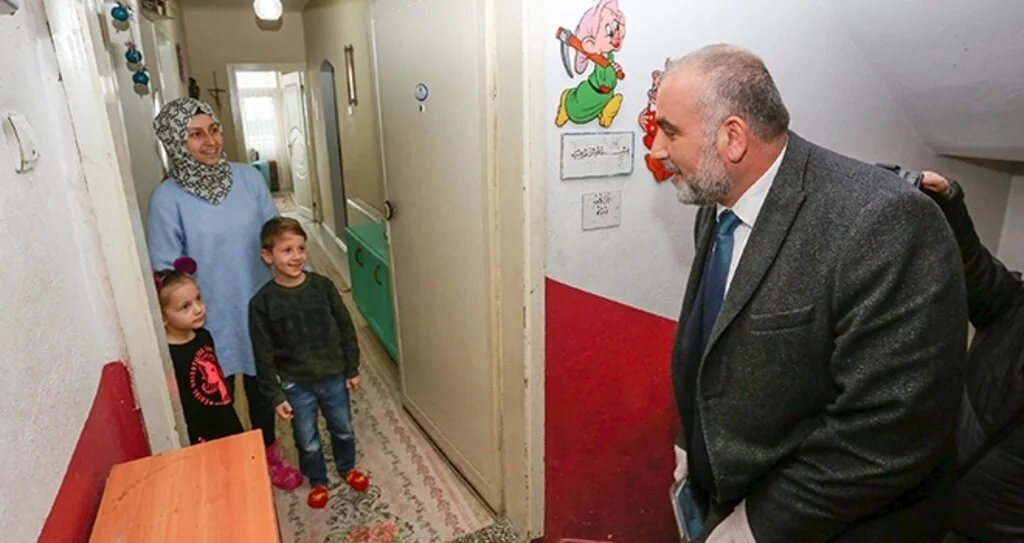 Canik Belediyesi'nden 'Evde Kal Kitabını Al' kampanyası