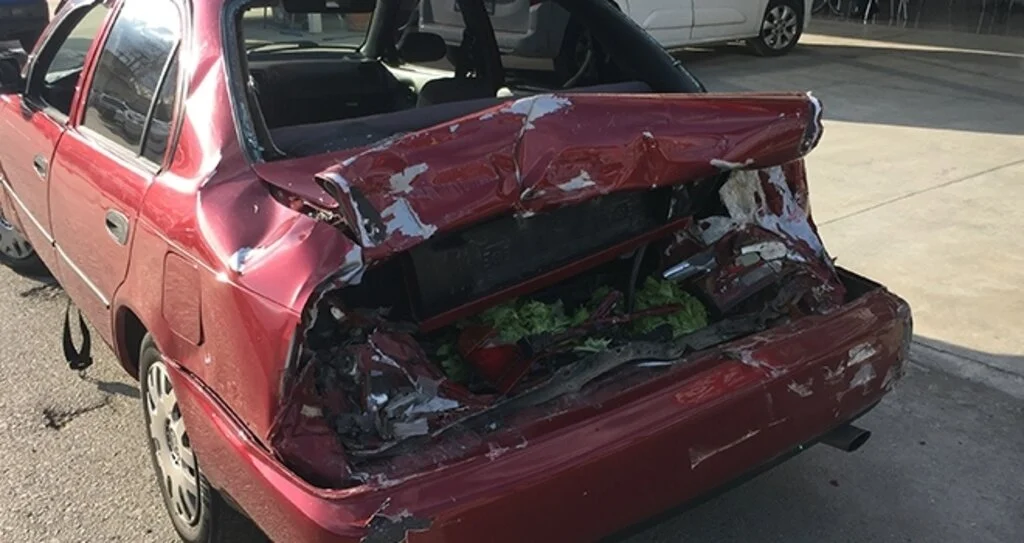 Çarşamba'da kamyon ile otomobil çarpıştı: 1 yaralı