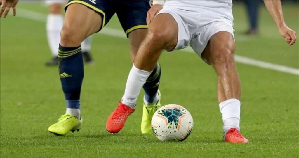 Fenerbahçe, İttifak Holding Konyaspor'a konuk olacak