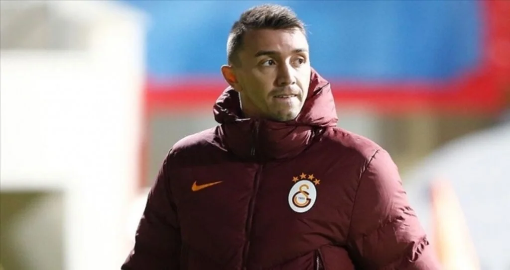 Fernando Muslera: Dinine çok bağlı bir insan olarak dinle ilgili olumsuz bir yorum yapmam söz konusu olamaz