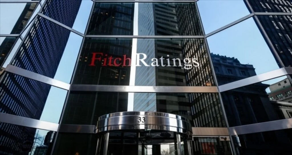 Fitch Ratings: Petrol fiyatlarındaki düşüşün ekonomik etkisi Kovid-19'dan daha uzun sürebilir
