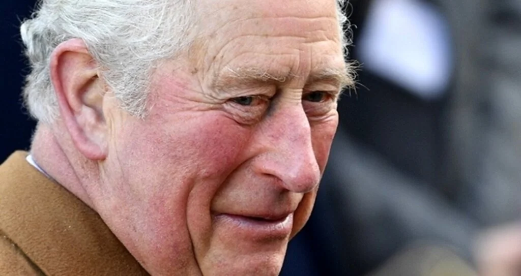 İngiltere Veliaht Prensi Charles’in koronavirüs testi pozitif çıktı