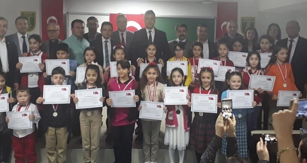 İstiklal Marşı'nı Güzel Okuma Yarışması
