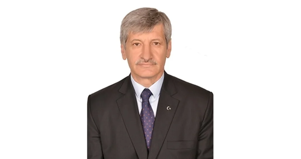 İYİ Parti Ayvacık'a Çapaş aday oldu 