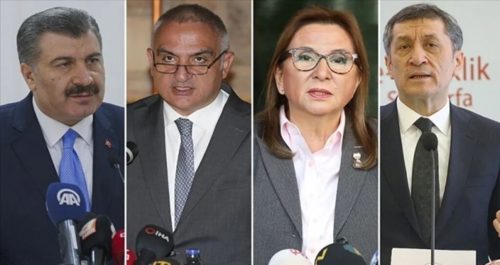 Koronavirüs Bilim Kurulu 4 bakanın katılımıyla toplanacak