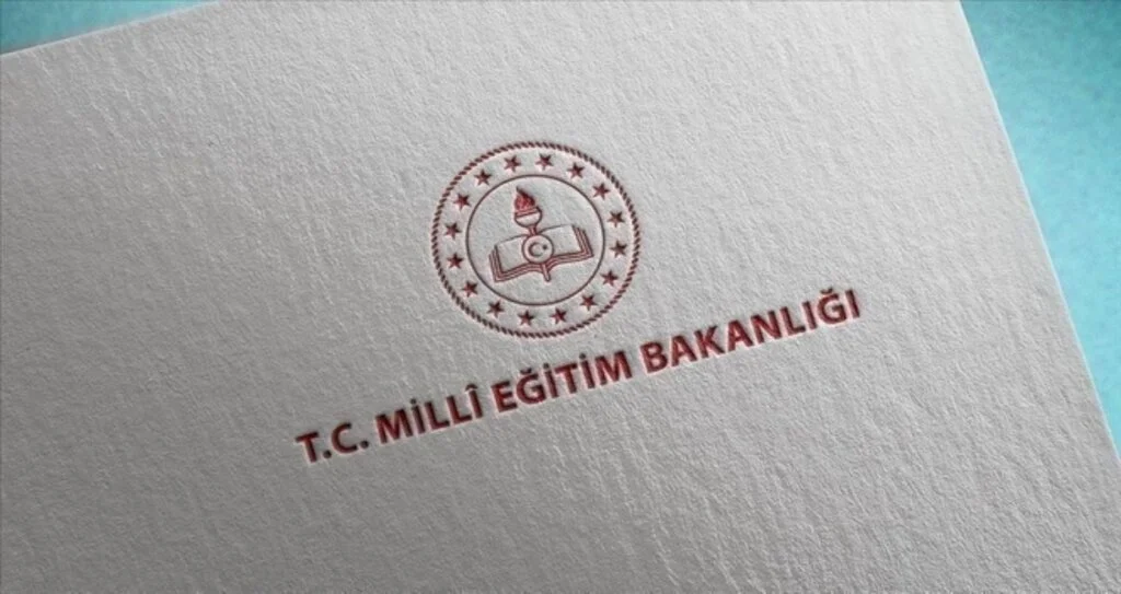 MEB lise öğrencileri için evden katılabilecekleri 3 yarışma düzenledi