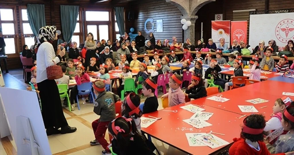 Minikler için 'Ağız ve Diş Sağlığı Şenliği'