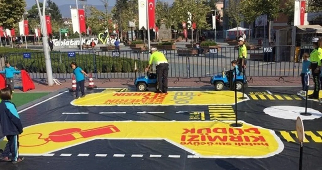 Miniklere trafik bilinci aşılanacak