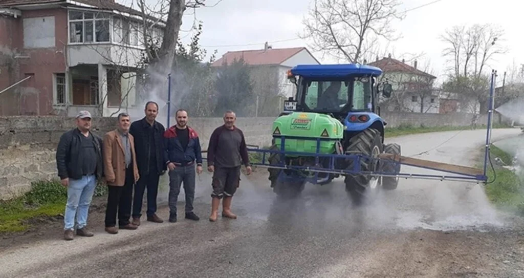 Muhtardan mahalleye ilaçlama