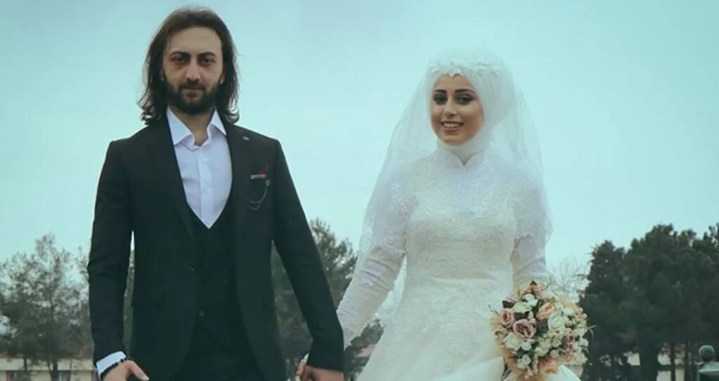 Mutluluğa yelken açtılar