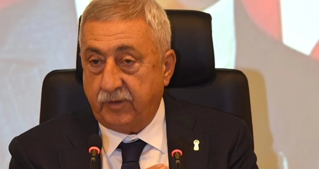 Palandöken: Eğlence Sektörü ve Çalışanlar Mağdur Edilmemeli