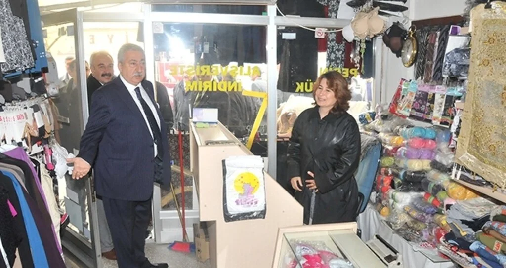 Palandöken: Esnaf Sahte Paradan Çok Mağduriyet Yaşıyor