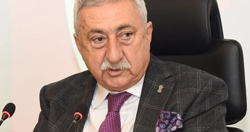 Palandöken:Kredi Kartı Dolanlar Soluğu Esnafın Yanında Alıyor