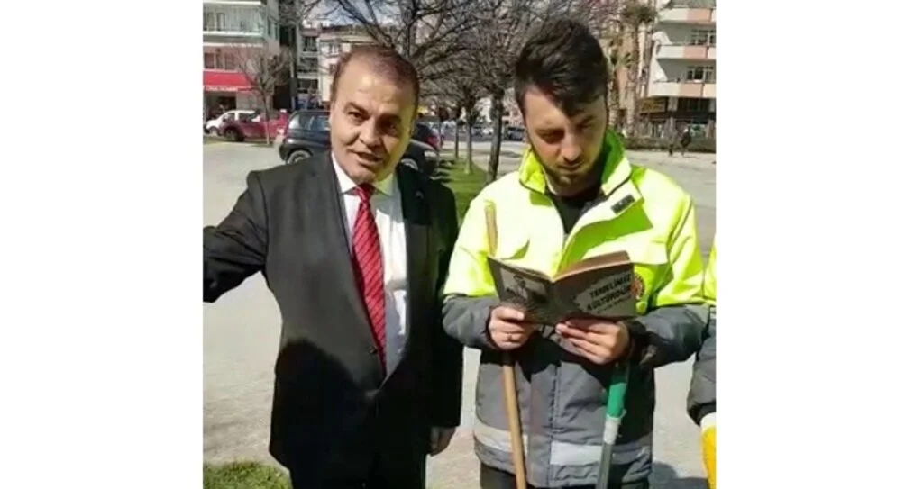 Samsun Okuyor Projesi'ne Kavaklılar Derneği'nden destek