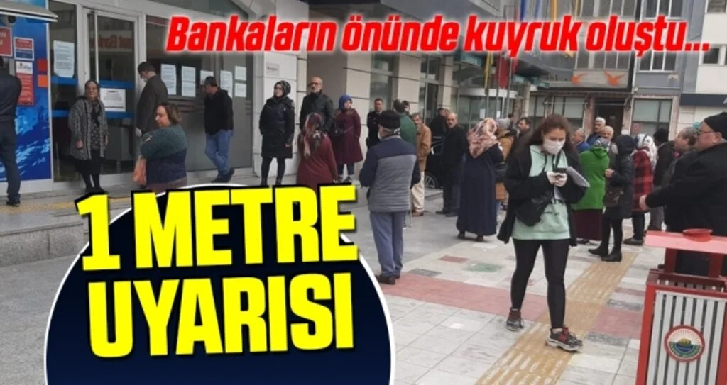 Samsun'da Bankaların önünde kuyruk oluştu