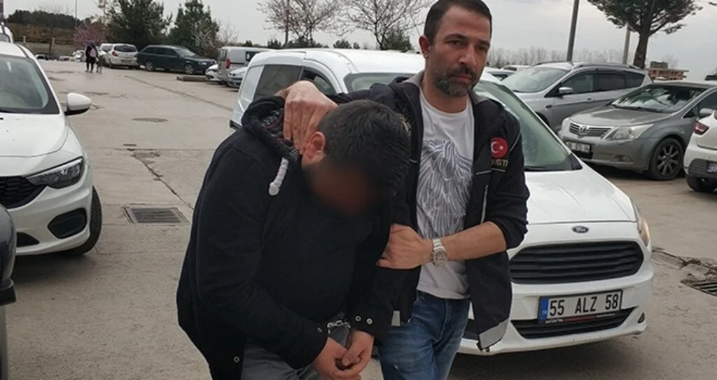 Samsun'da Evinde uyuşturucuyla yakalandı