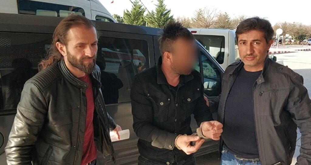 Samsun'da Yurt Dışında İş Vaadiyle Dolandırıcılık İddiasına Gözaltı