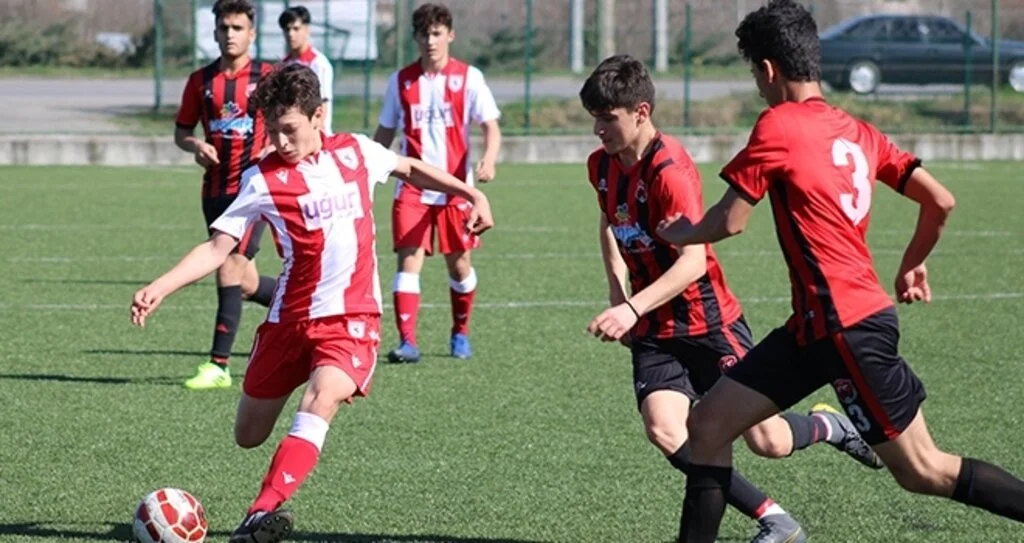 Samsunspor U15 Gol Yağdırdı: 9-1