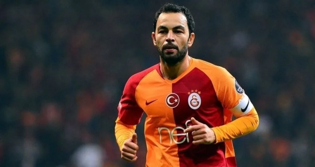 Selçuk İnan Futbolu Bırakıyor Mu?