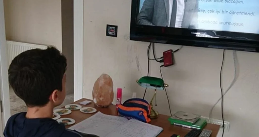 Sporcular 'Evde Kal' Dedi