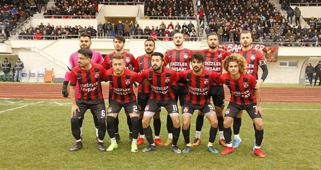 Süper Amatörde Yarış Kızıştı