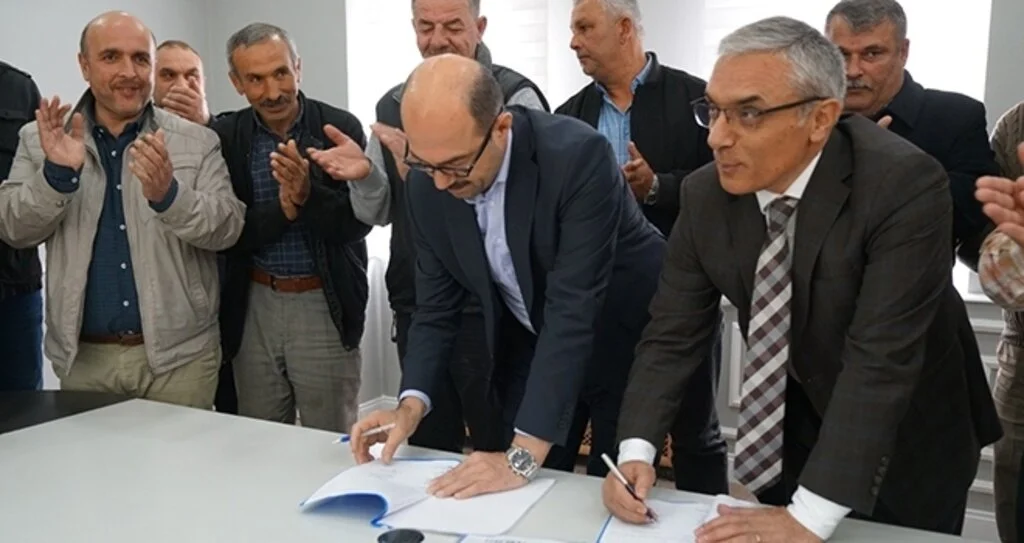 Terme Belediyesi'nde Sözleşme Sevinci