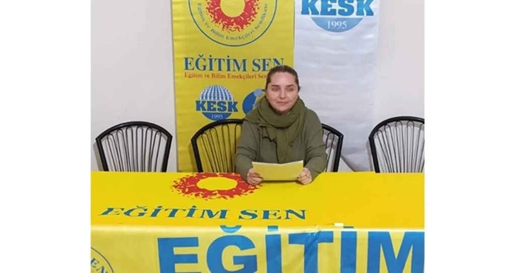 Ücretli Öğretmenler Kadroya Alınmalı