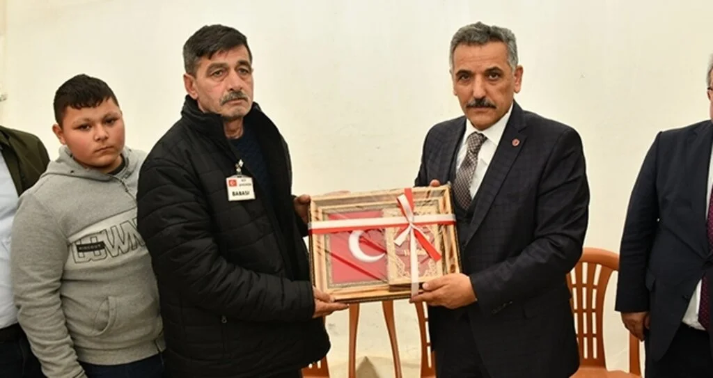 Vali Kaymak’tan İdlib Gazisi ve Şehit Ailesine Moral
