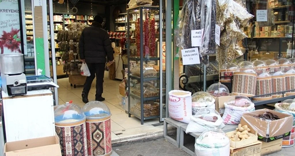 Yaş zencefil fiyatını ikiye katladı