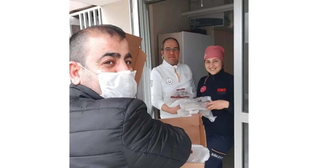YEPAŞ'tan Sağlık Çalışanlarına Moral