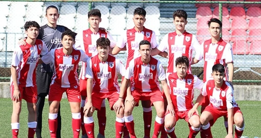 Yılport Samsunspor U15 Elit B Ligi için ağabeylerini bekliyor