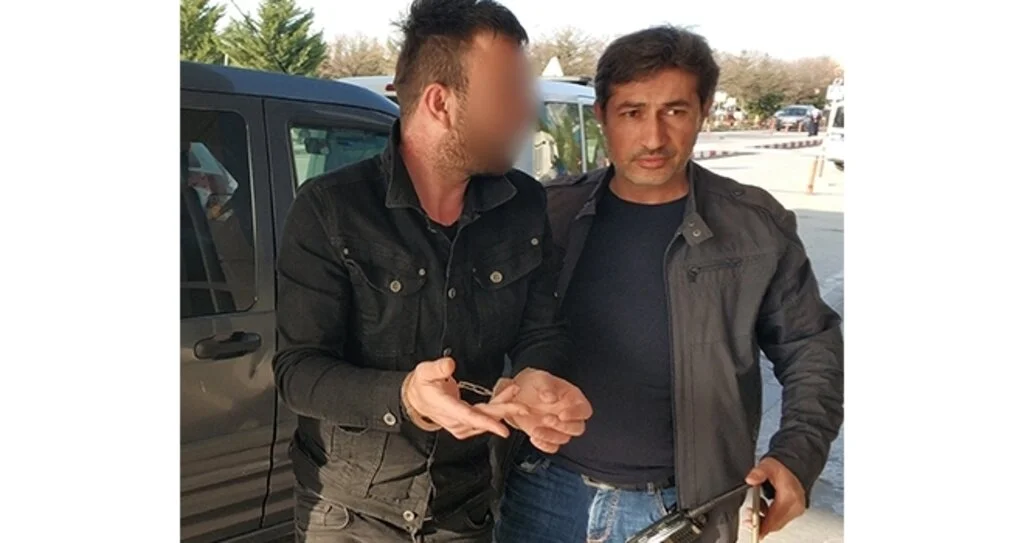 Yurt dışında iş vaadiyle dolandırıcılık şüphelisi adliyede