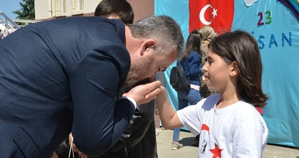 23 Nisan Hediyeleri 19 Mayıs Belediyesi’nden