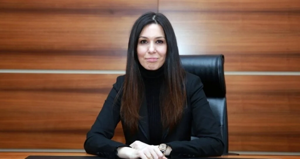 'Bu Günleride Aşacağız'