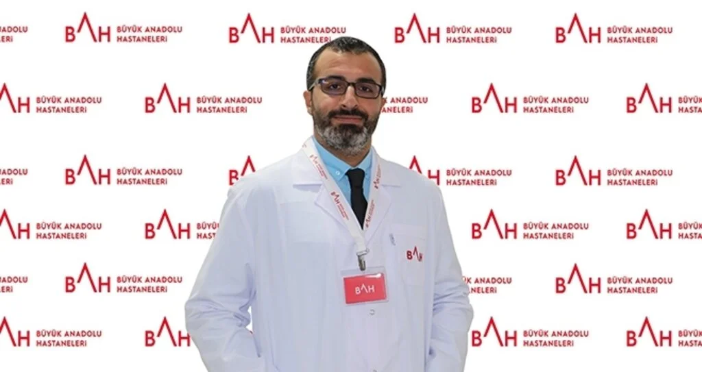 Burun estetiği ameliyatı rinoplasti yönteminde merak edilenler