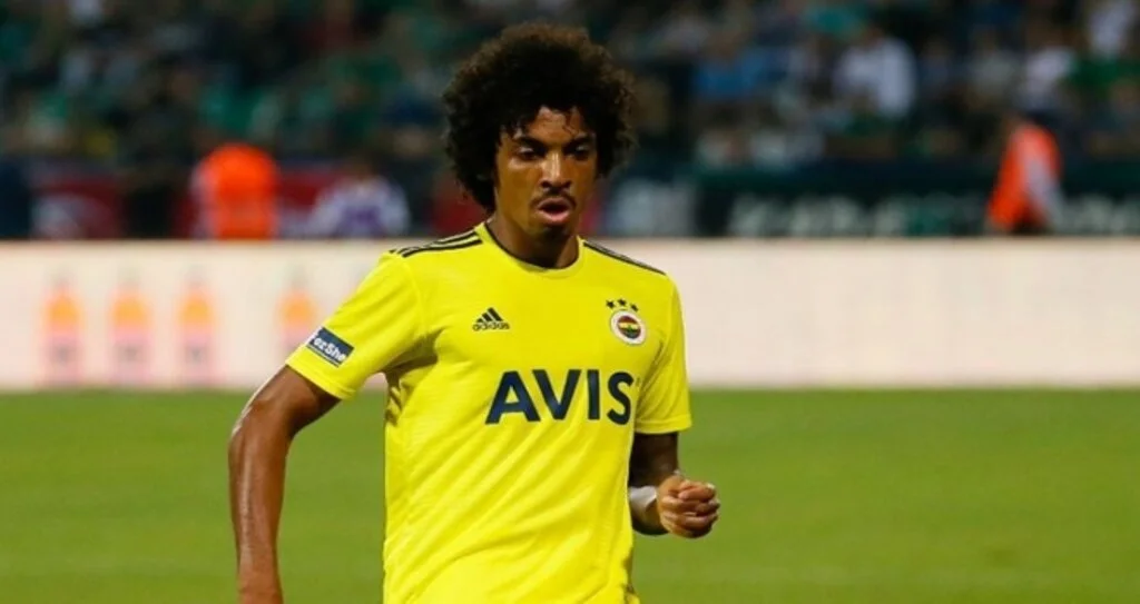 Fenerbahçe'de Luiz Gustavo’ya teklif var!